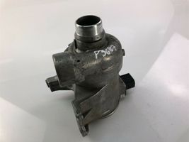 Volvo XC90 Pompe de circulation d'eau 327827210