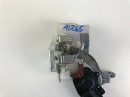 Peugeot 107 Loading door lock 9138G7