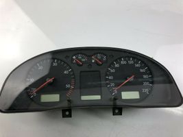 Volkswagen PASSAT B5 Speedometer (instrument cluster) 3B0919861K