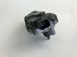 Mitsubishi Colt Moteur d'essuie-glace 8250A231