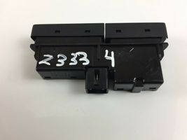 Suzuki Ignis Hazard light switch 75K058