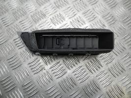 Ford Galaxy Griglia di ventilazione posteriore EM2B19C682BK