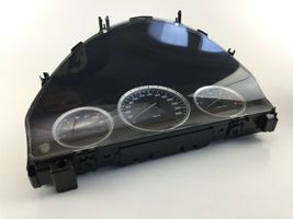 Mercedes-Benz C AMG W204 Tachimetro (quadro strumenti) A2045409848