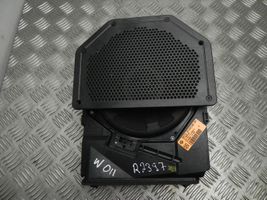 BMW X1 E84 Subwoofer-bassokaiutin 9143136