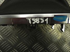 Volkswagen Golf VII Vaihteenvalitsimen verhoilu 518711113C