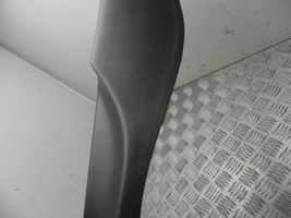 Maserati Ghibli (B) Revêtement de pilier (bas) 670019817