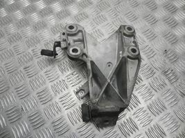 BMW 3 E90 E91 EGR aušintuvo kronšteinas 6760317