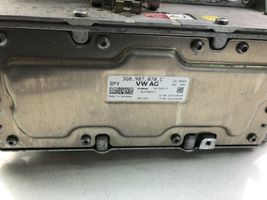 Volkswagen PASSAT B8 Batteria 3G0907070C