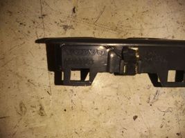 Volvo V70 Etuoven kynnyksen suojalista 09193383