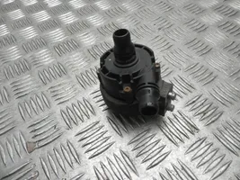 BMW 7 G11 G12 Pompe de circulation d'eau, chauffage auxiliaire Webasto 9372723