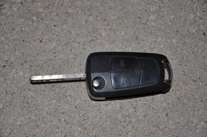 Opel Zafira B Ignition key/card 