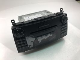 Mercedes-Benz C AMG W203 Panel / Radioodtwarzacz CD/DVD/GPS A2038700589