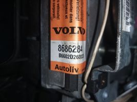 Volvo V70 Ohjauspyörän turvatyyny 8686284