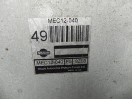 Nissan Primera Calculateur moteur ECU MEC12040