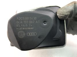 Volkswagen Golf V Valvola corpo farfallato 06A133062AT