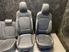 Dacia Spring Seat set 