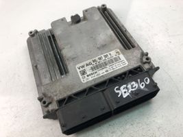 Volkswagen PASSAT B7 Sterownik / Moduł ECU 04L907309M