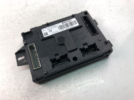 Dacia Sandero Comfort/convenience module 284B10447R