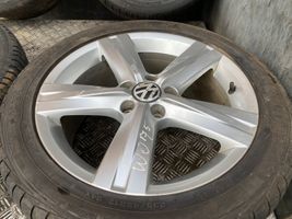 Volkswagen PASSAT B8 Felgi aluminiowe R17 3AA601025E