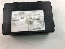 Renault Twingo III Unité / module navigation GPS 282755477R