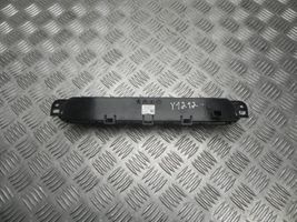 Opel Vivaro Climate control unit 98340382ZD