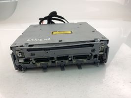 Audi A4 S4 B8 8K Radio / CD/DVD atskaņotājs / navigācija 8T1035666D