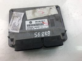 Volkswagen Fox Sterownik / Moduł ECU 03D906033H