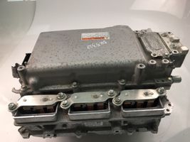 Toyota RAV 4 (XA40) Convertitore di tensione inverter G92A042030