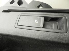 Volkswagen PASSAT B8 Osłona tylnej klapy 3G9867427L