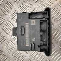 Audi A3 8Y Oven ohjainlaite/moduuli 5Q0959592K