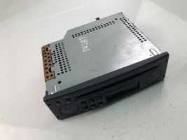 Renault Clio II Radio/CD/DVD/GPS-pääyksikkö 8200113801