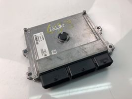 Renault Clio IV Engine control unit/module 237102982S