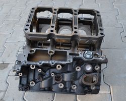 Audi A6 S6 C7 4G Blokas 059023