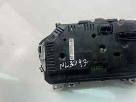 Toyota Yaris Compteur de vitesse tableau de bord 838000U250