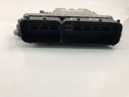 Audi A4 S4 B9 Sterownik / Moduł ECU 04L906021BT