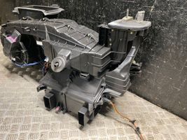 Lancia Voyager Sisälämmityksen ilmastoinnin korin kotelo P55111266AF