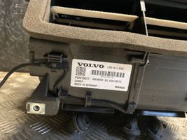 Volvo XC60 Obudowa nagrzewnicy P32275577