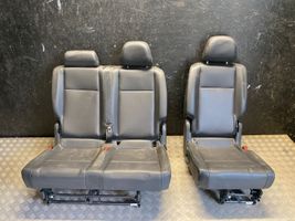 Volkswagen Caddy Seat set 