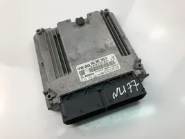 Volkswagen PASSAT B8 Dzinēja vadības bloks 04L907309M