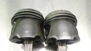 Nissan Note (E11) Piston avec bielle K9K276