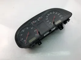 Volkswagen Golf IV Compteur de vitesse tableau de bord 1J0919861