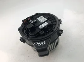 BMW 5 G30 G31 Ventola riscaldamento/ventilatore abitacolo F011500123