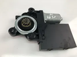 Volvo C30 Moteur de lève-vitre de porte avant 979037100