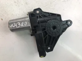 Mercedes-Benz C AMG W205 Front door window regulator motor C17544100