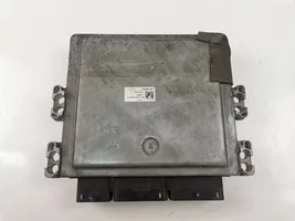 Renault Captur Sterownik / Moduł ECU 237102703S