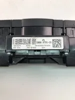 Mercedes-Benz Vito Viano W639 Botón interruptor de luz de peligro A6398701710