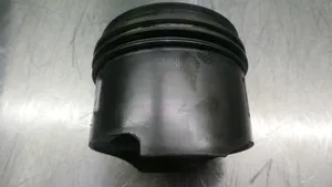 Mercedes-Benz Sprinter W906 Piston avec bielle 646986