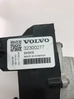 Volvo S90, V90 Sulakemoduuli 32300277