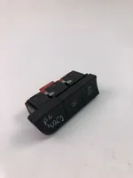 Audi A1 Bouton interrupteur programme de stabilité ESP 8X0959673