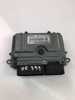 Volvo V50 Engine control unit/module 8667577